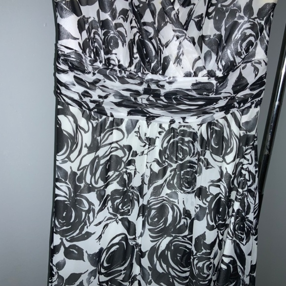 White House Black Market Floral Maxi Dress Sz 10 - Picture 3 of 10